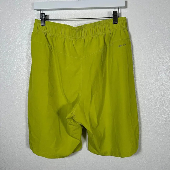 Nike Dri Fit Lightweight Neon Yellow Shorts Large - Picture 6 of 8